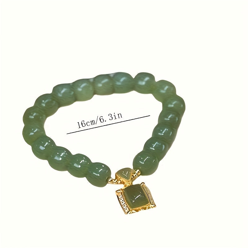 Elegant Green Jade Imitation Pendant Beaded Bracelet